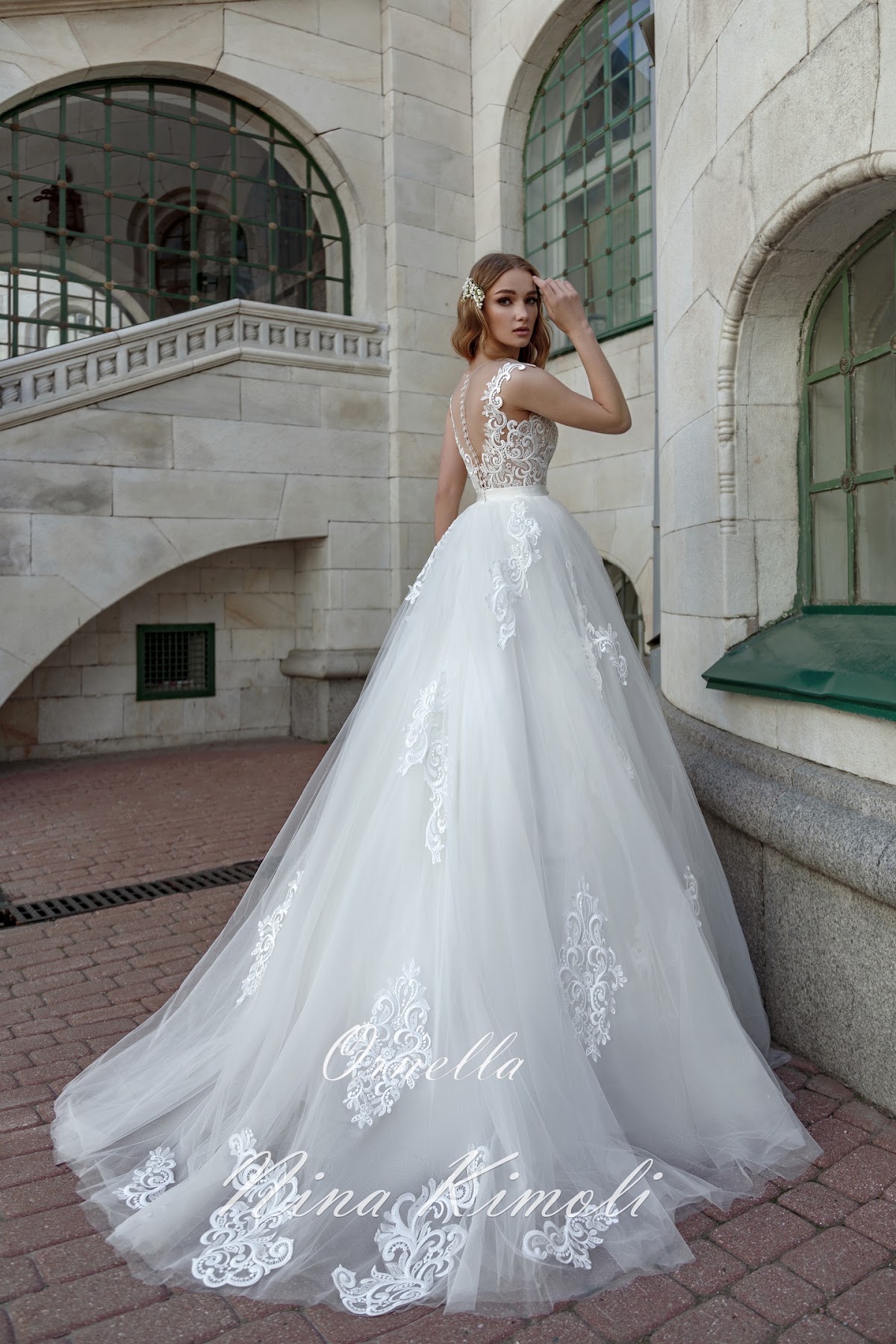 Ornella — кадр 2 из 3