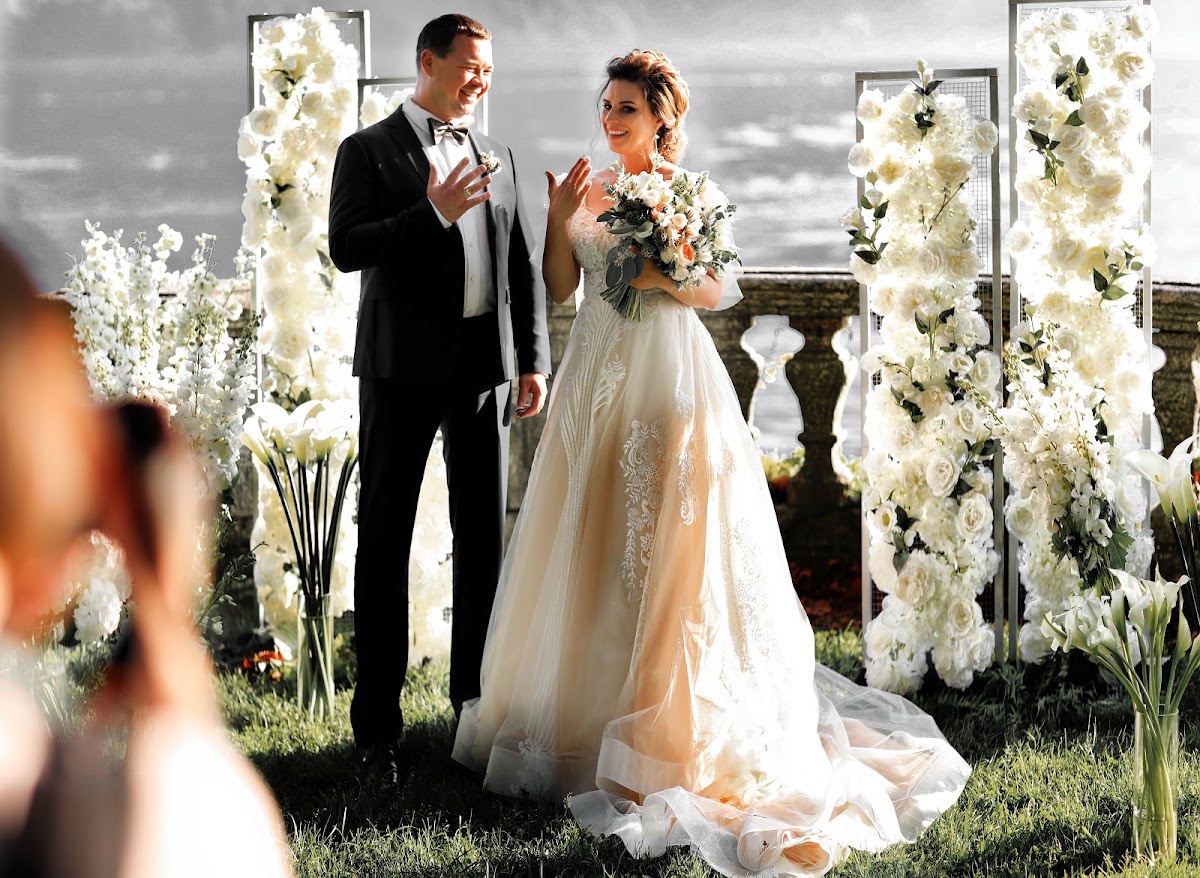Выездная регистрация свадьбы ЦветникWEDDING