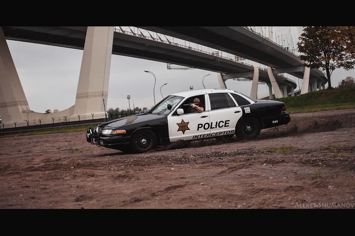 Ford Crown Victoria