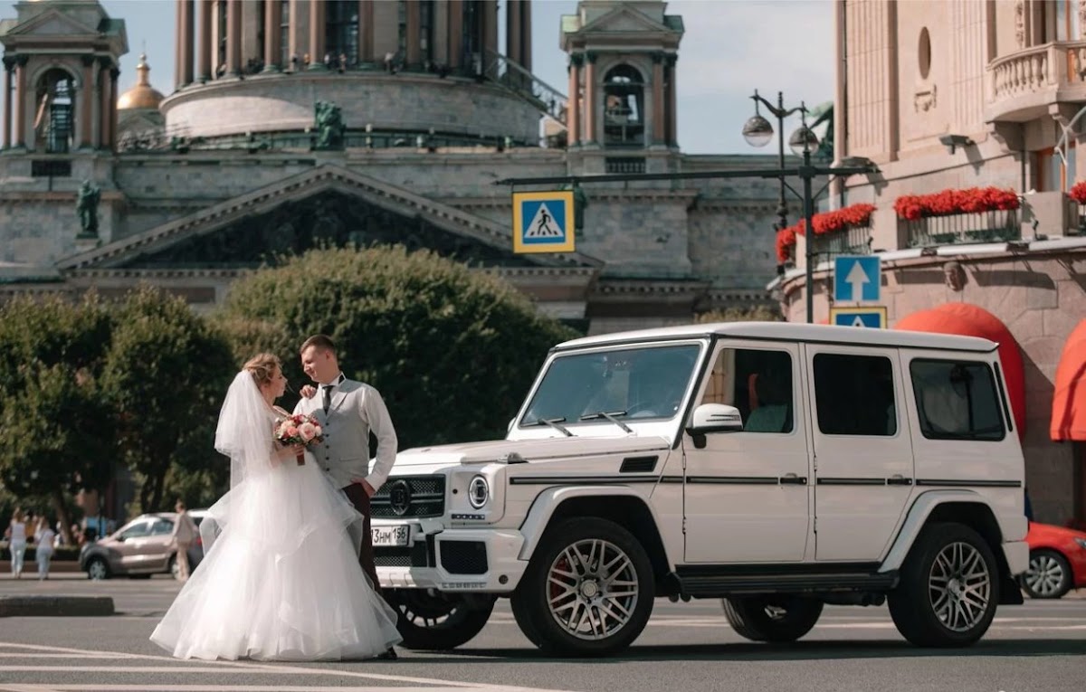 Mersedes G-class