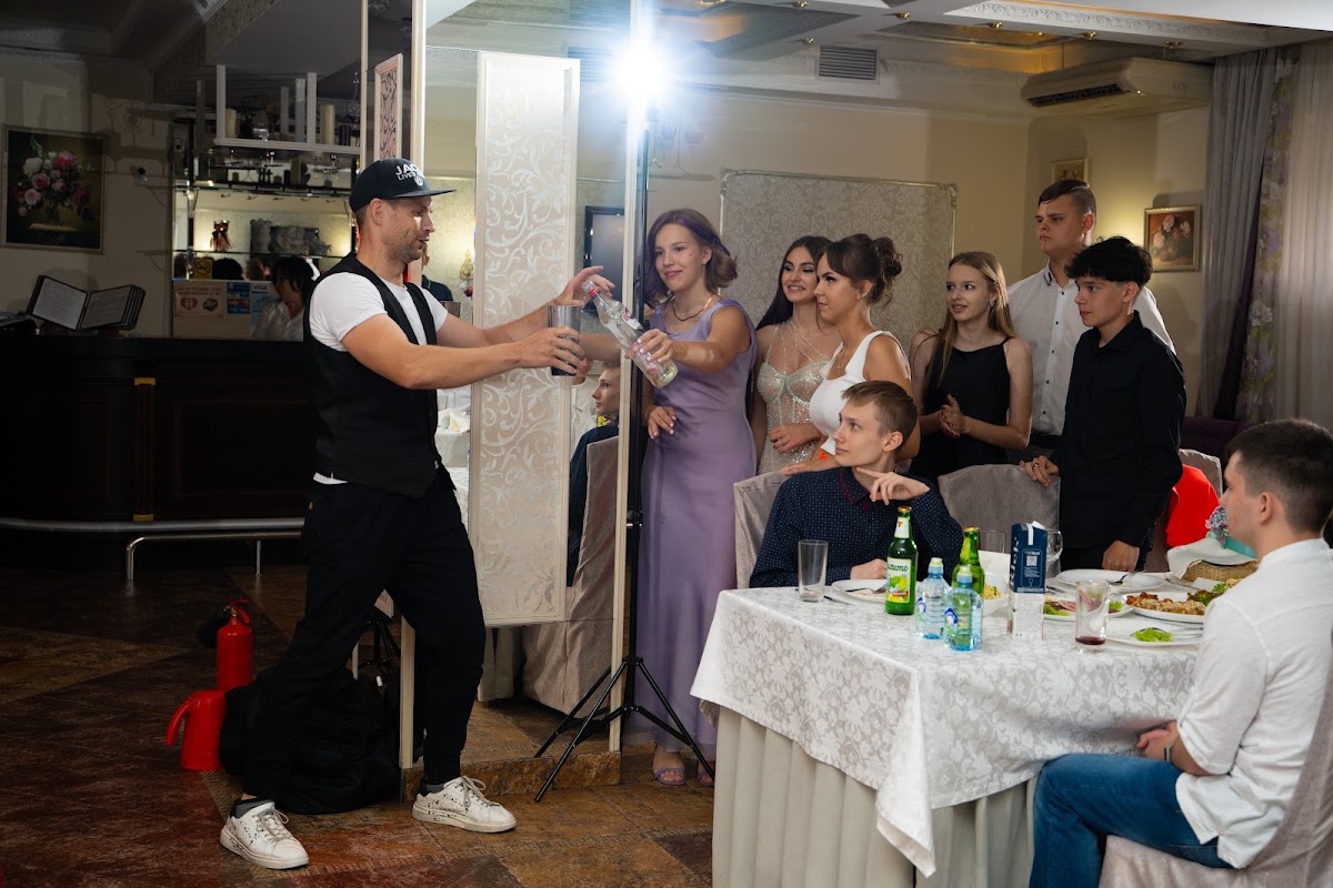 Кадр 195 из 200