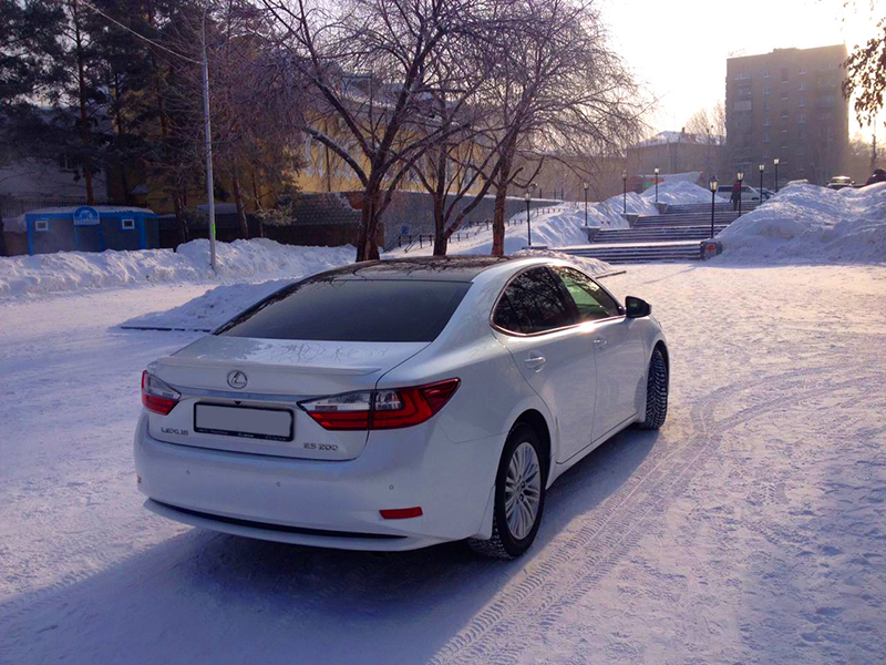 Lexus ES200 — кадр 2 из 8