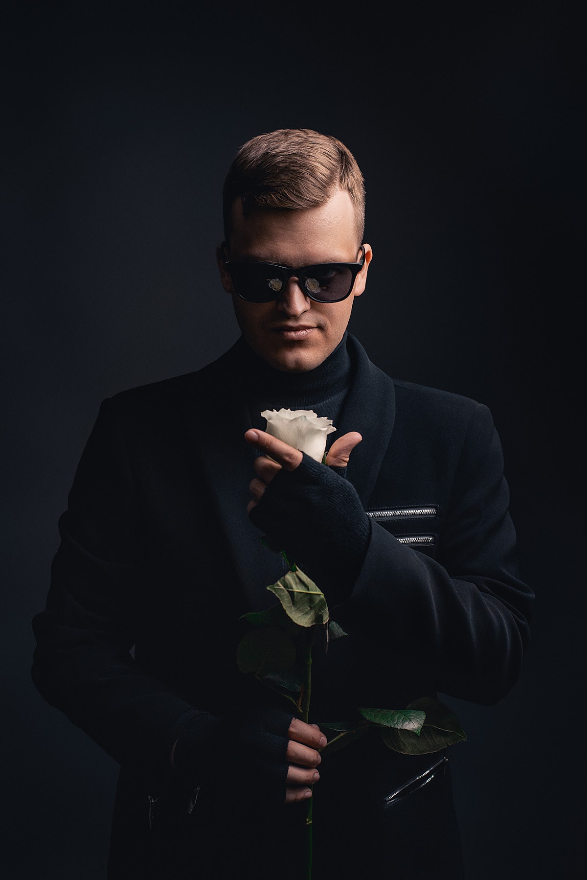 Фокусник-иллюзионист