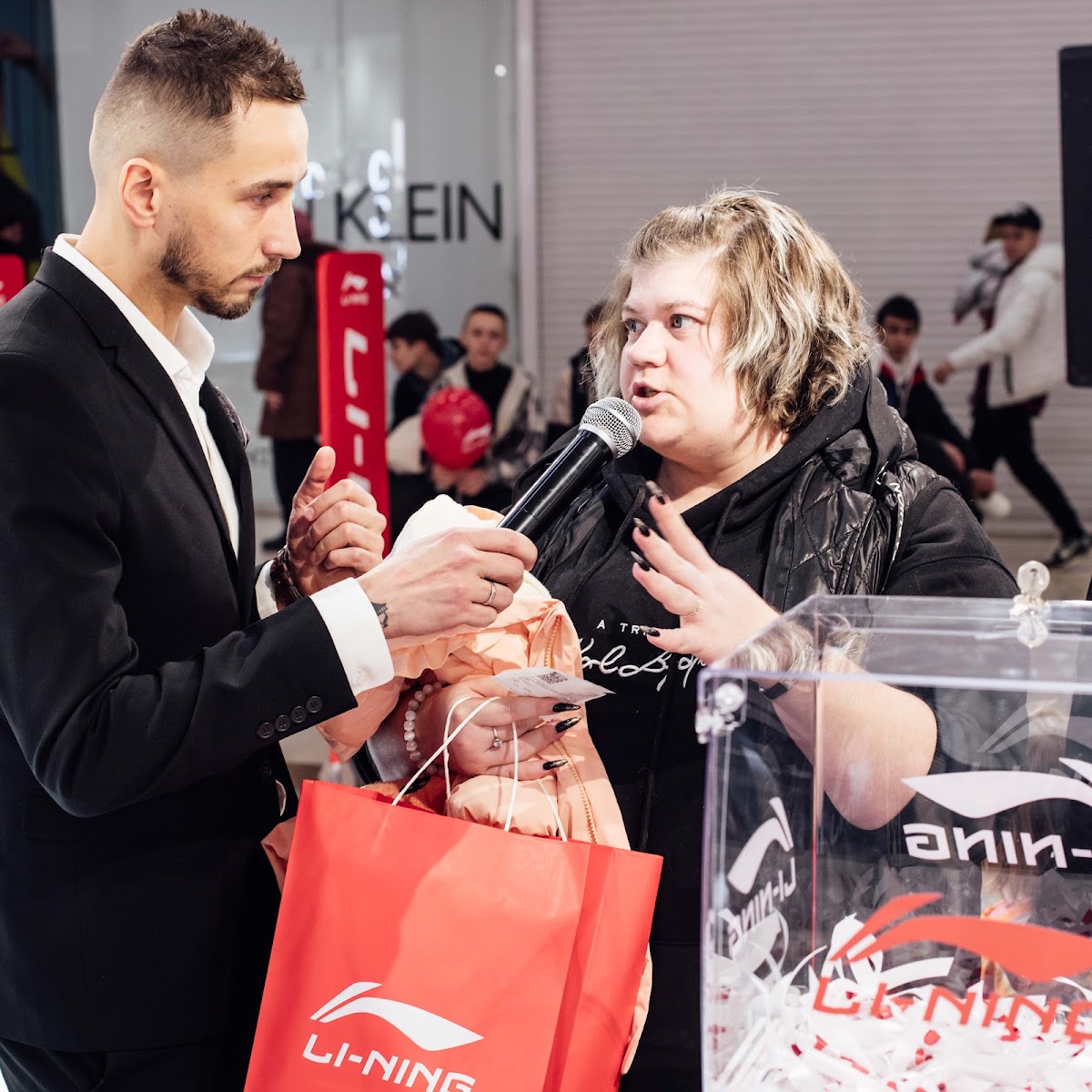 Открытие Спортивного Магазина Li-Ning