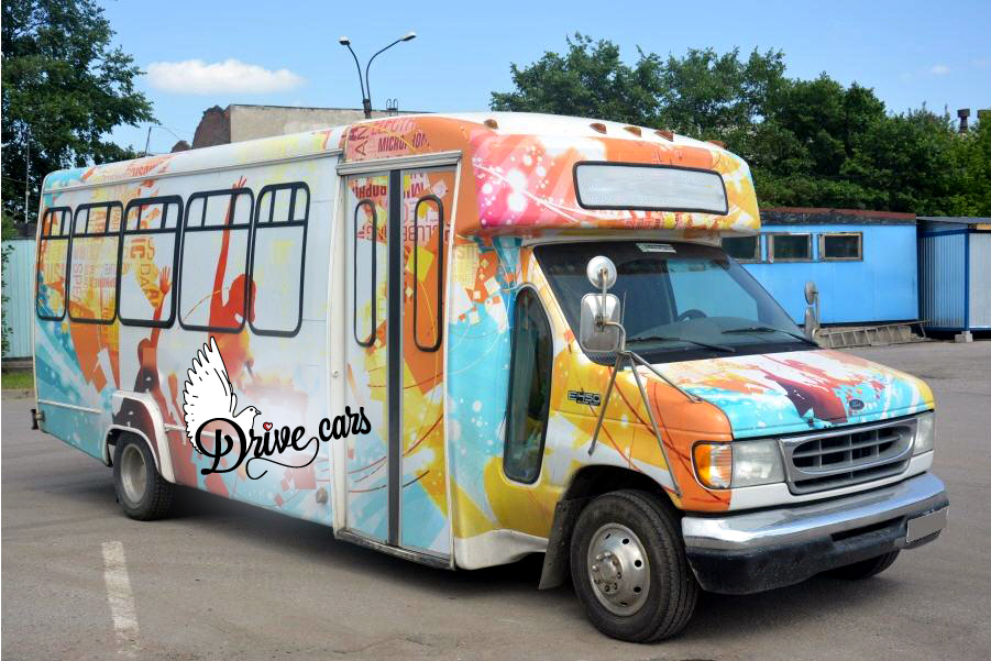 Party bus Ford