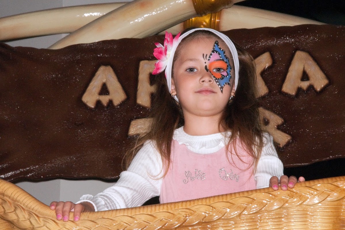 Сашеньке 7 лет