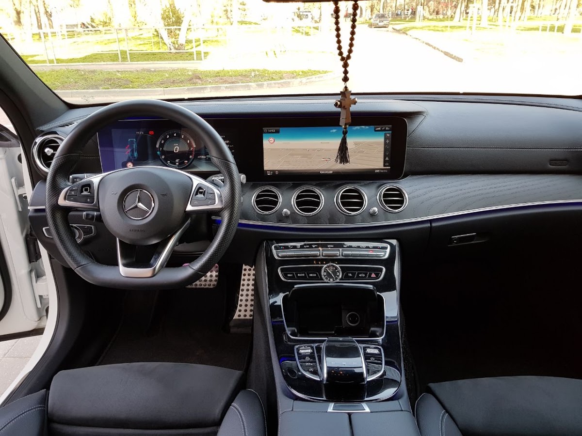 Мерседес w213