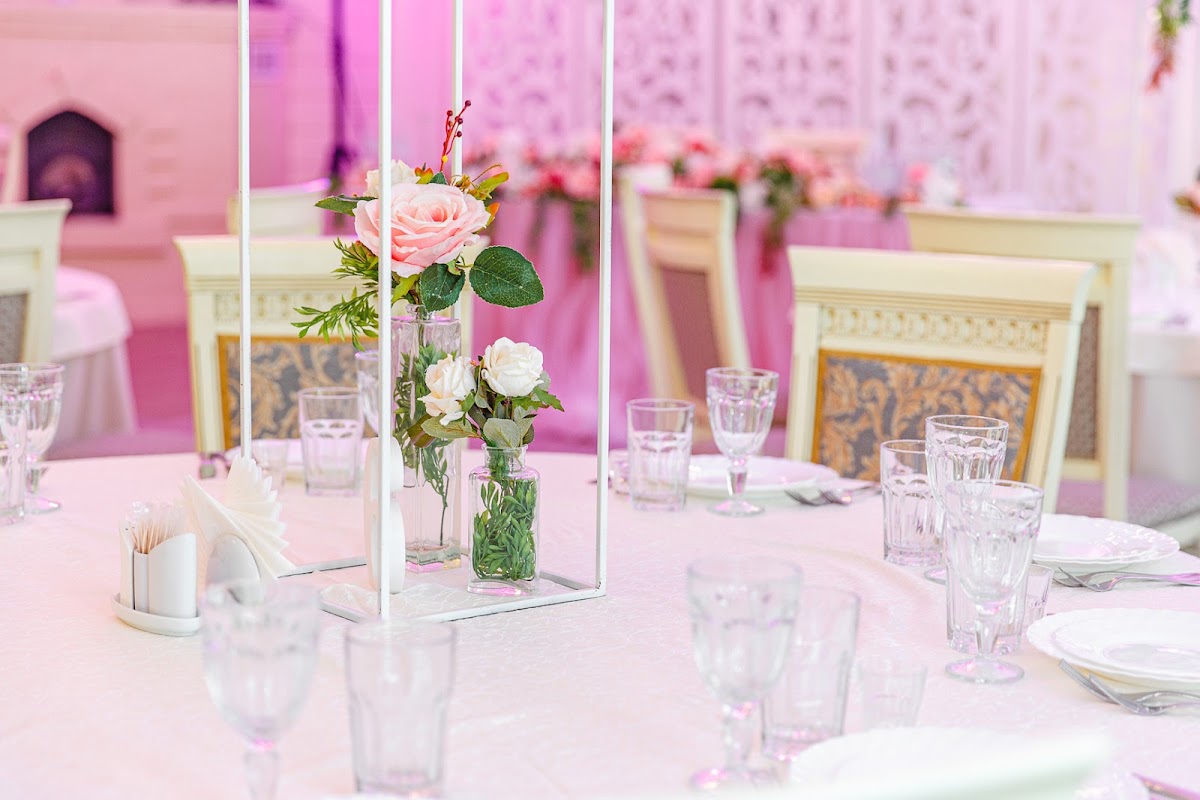 Организатор и декоратор - Ivory Wedding Studio
