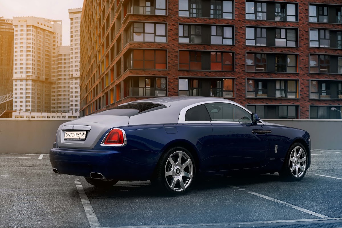 Rolls Royce Wraith — кадр 2 из 6