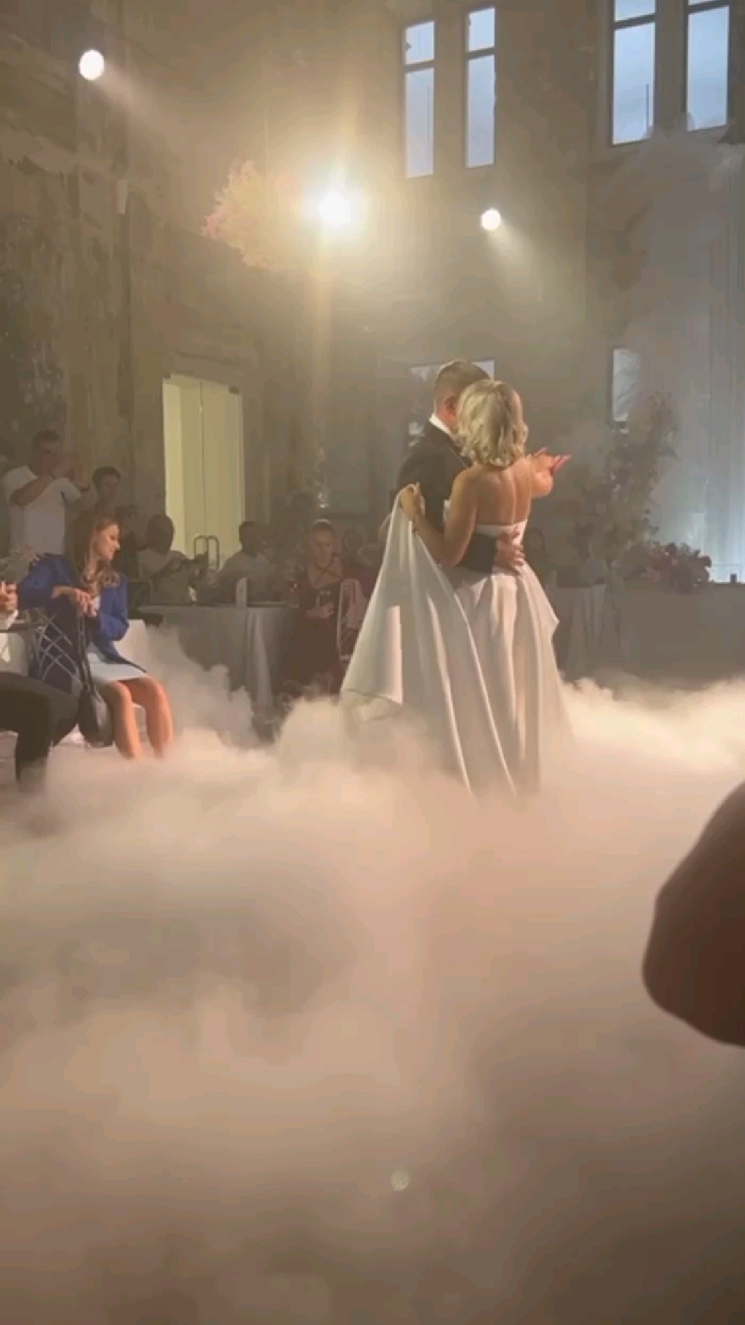 Видео