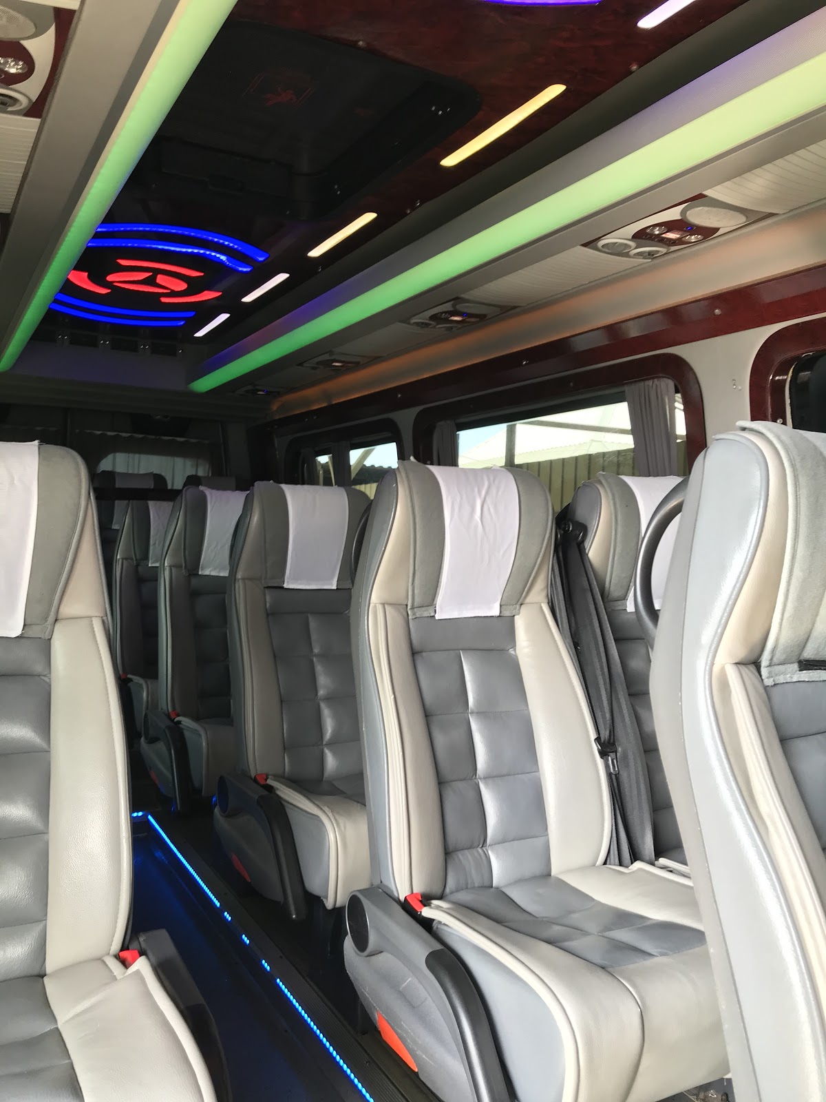 Mercedes Benz Sprinter (Мерседес спринтер) — кадр 5 из 7