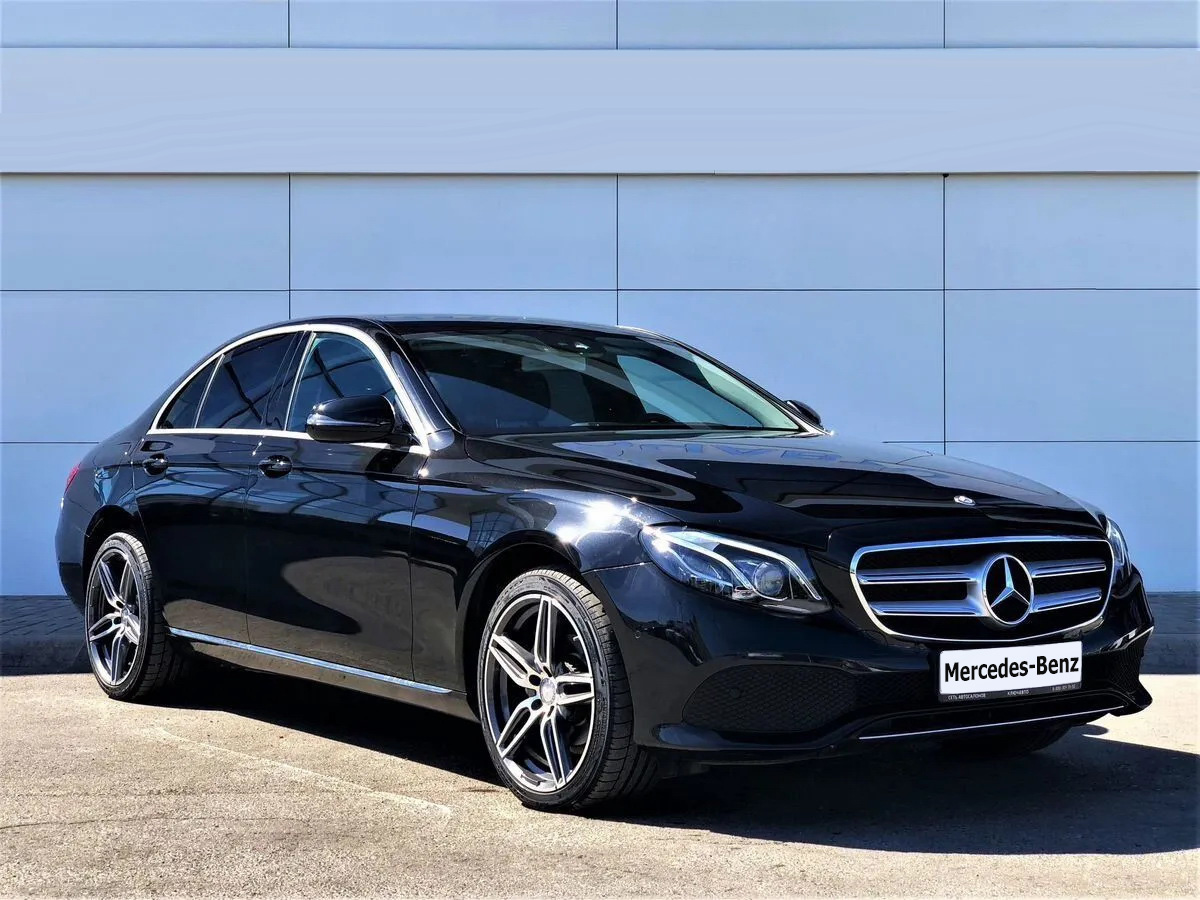 Мерседес-Бенц W213