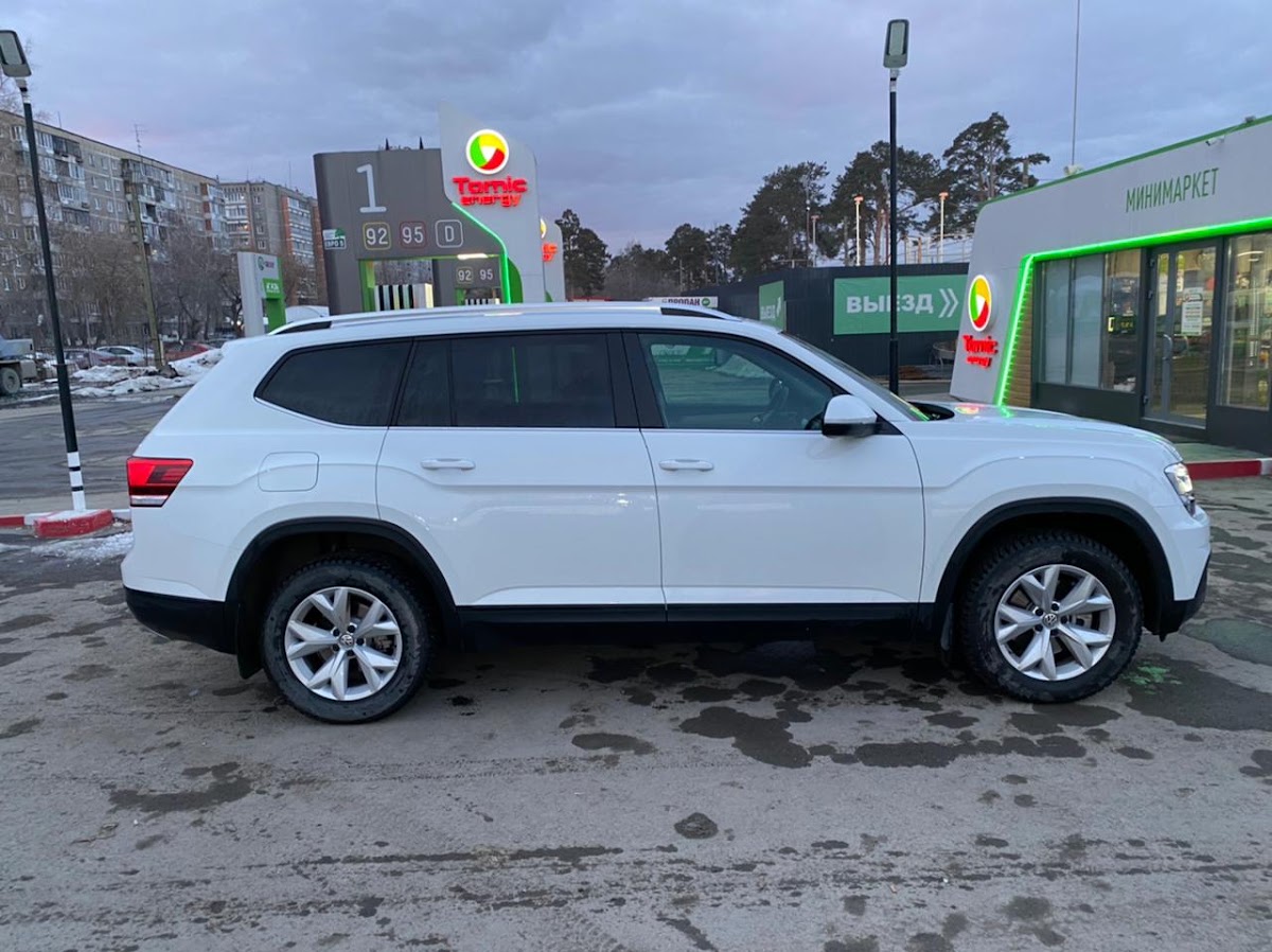 Volkswagen Teramont — кадр 4 из 5