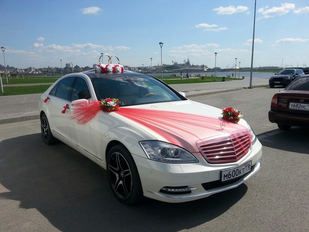 Украшение на машину