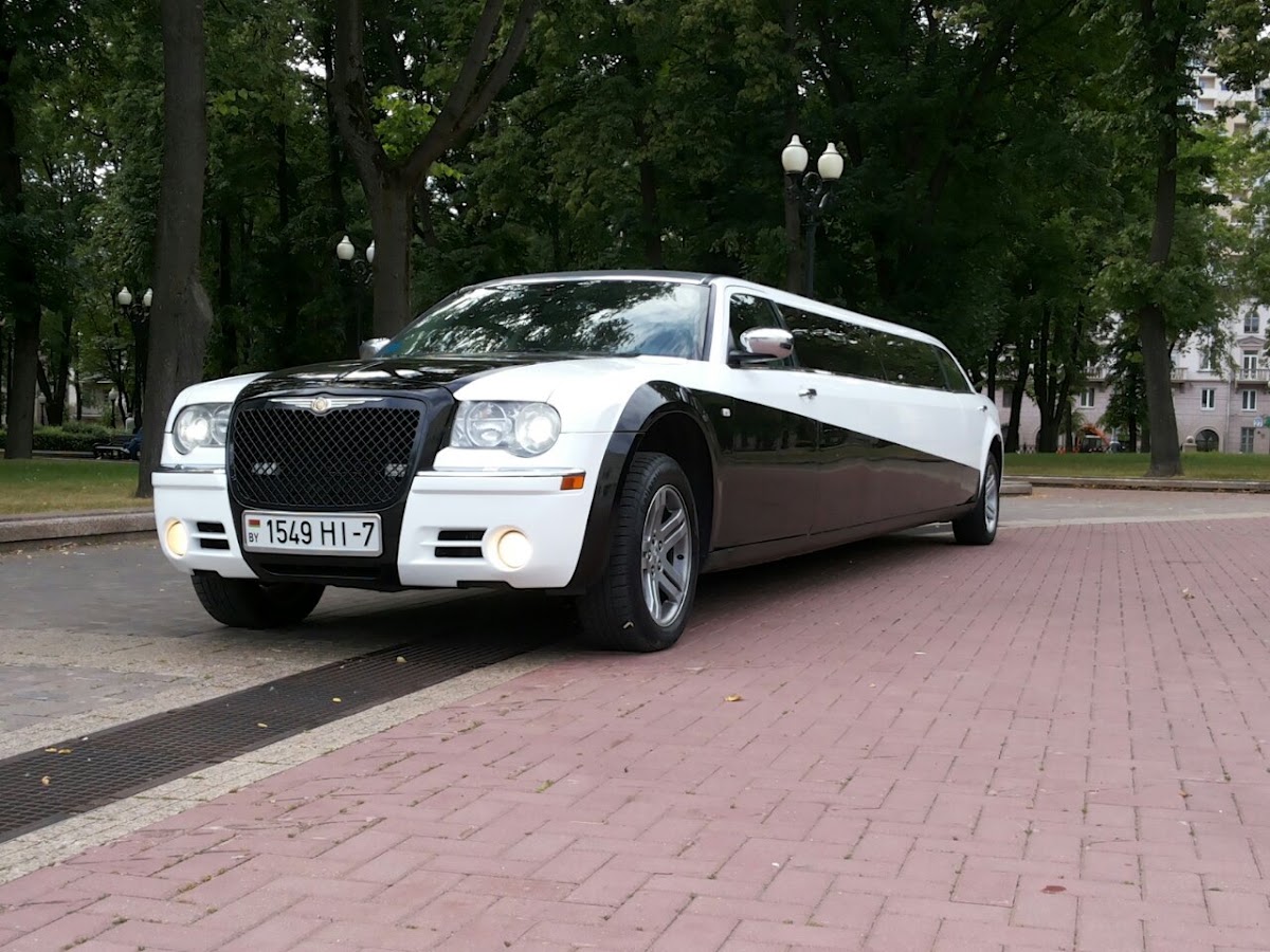 Chrysler 11 мест