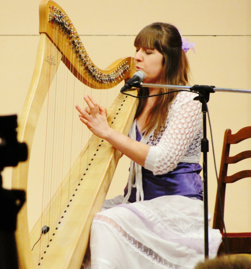 Елена Романова
