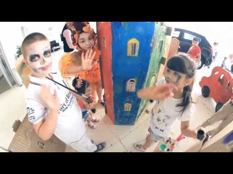 Видео