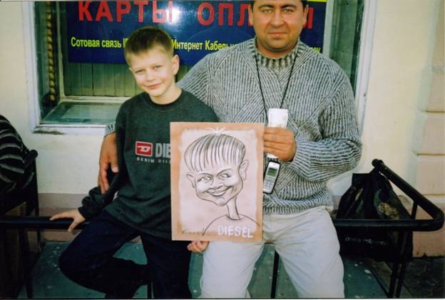Шаржи с натуры! Шаржист на празднике!