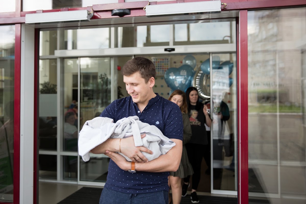Портфолио: Выписка из роддома