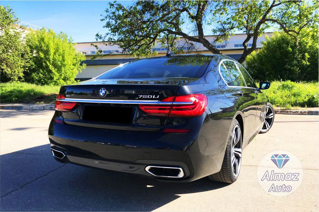 BMW 7-серии Long G12 — кадр 2 из 6