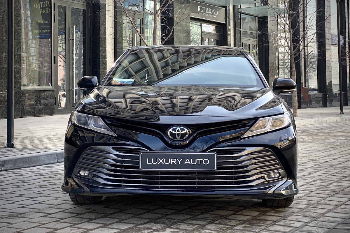 Toyota Camry 70