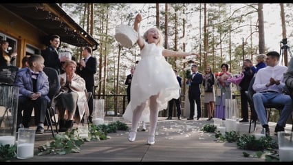 Видео