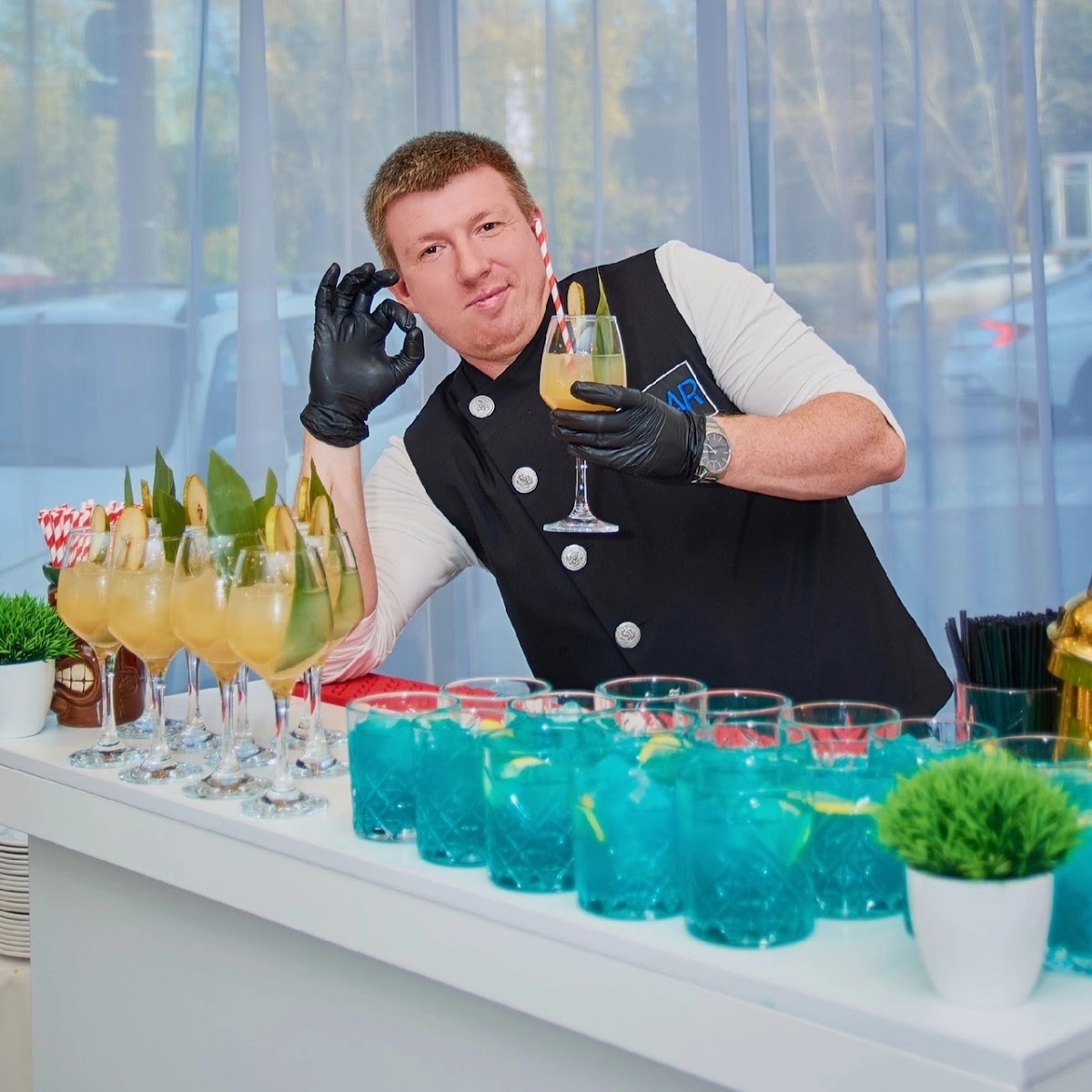 Выездной коктейль бар
