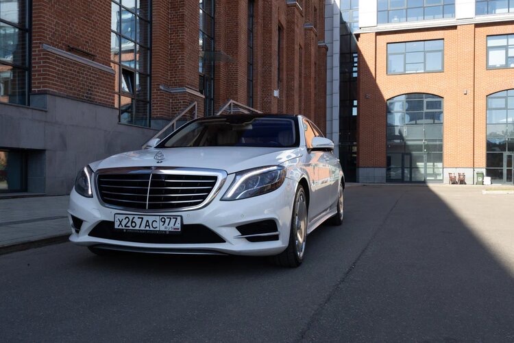 Mercedes-Benz S class (комплектация MAYBACH)