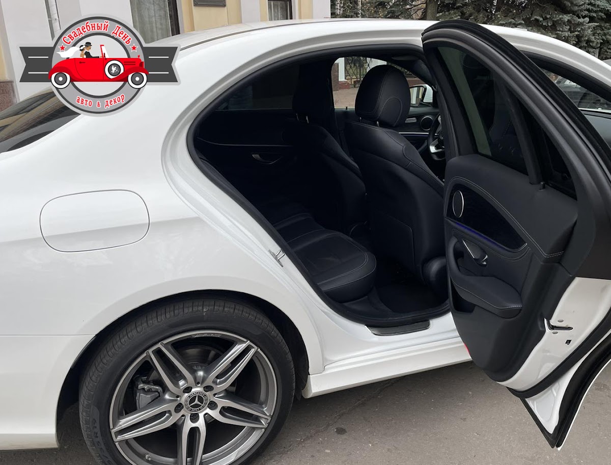 Mercedes E213 — кадр 3 из 3