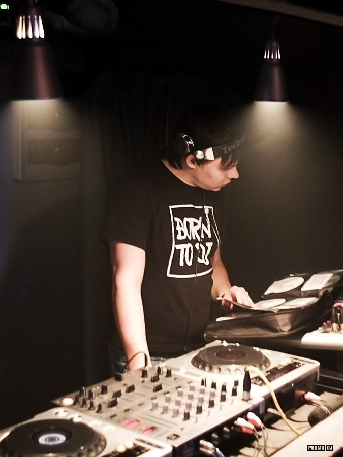 DJ Renar