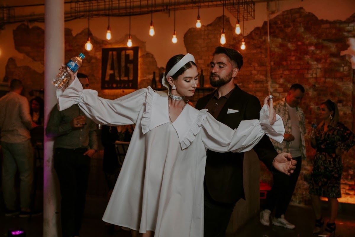 Весело-молодежно_ Party like a Russion)))