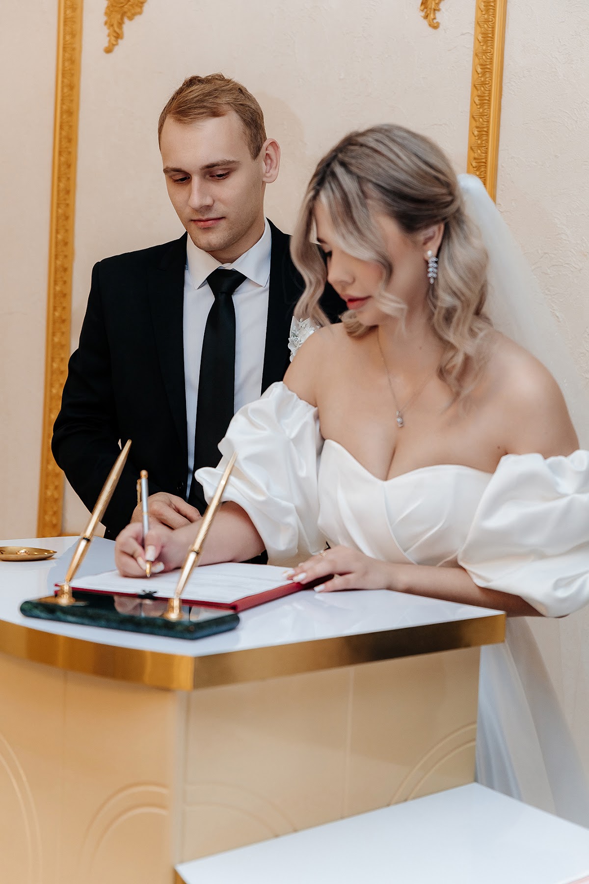 Анна и Роман