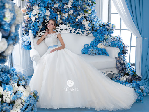 D-7015 Lucia