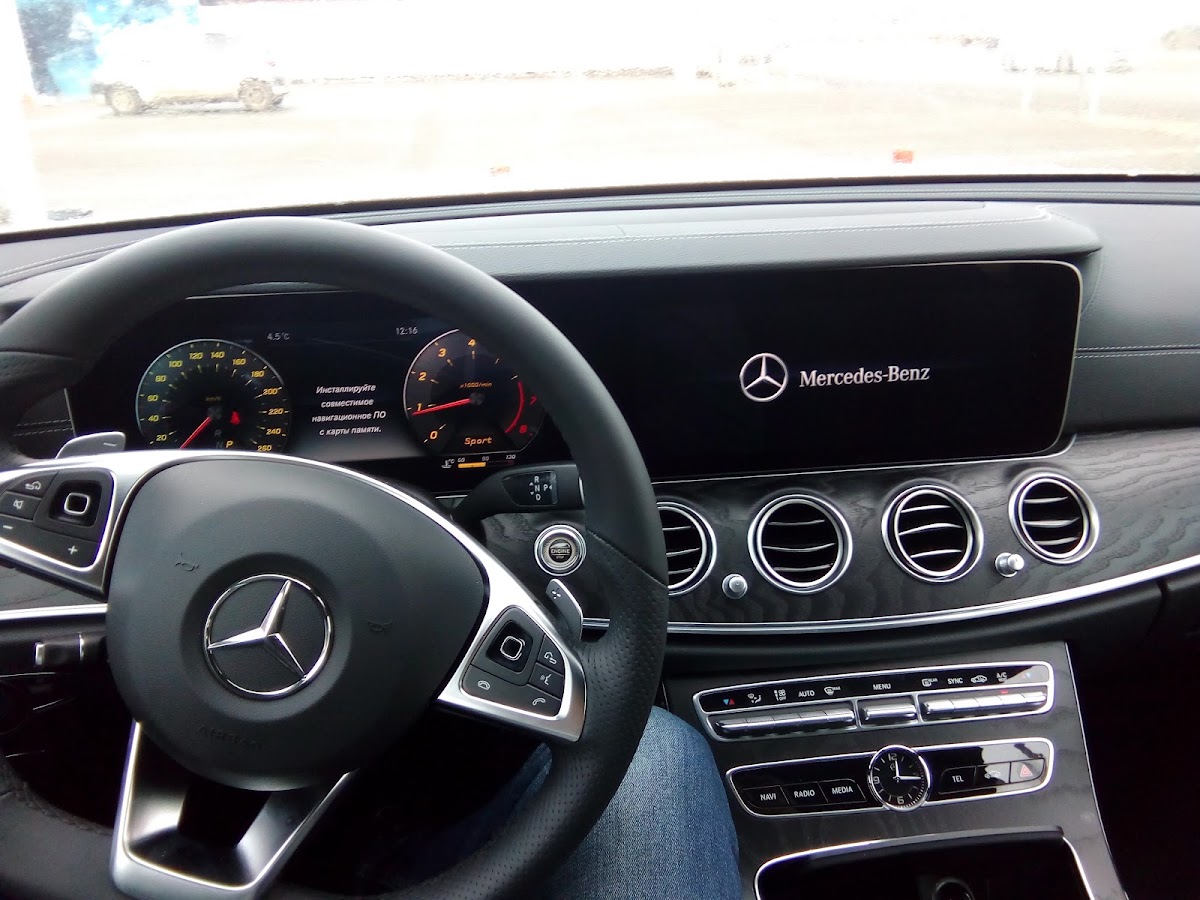Mercedes W213