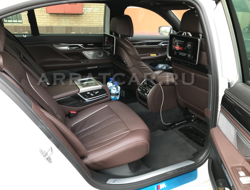 BMW 750 (G12)  NEW2018 — кадр 5 из 6