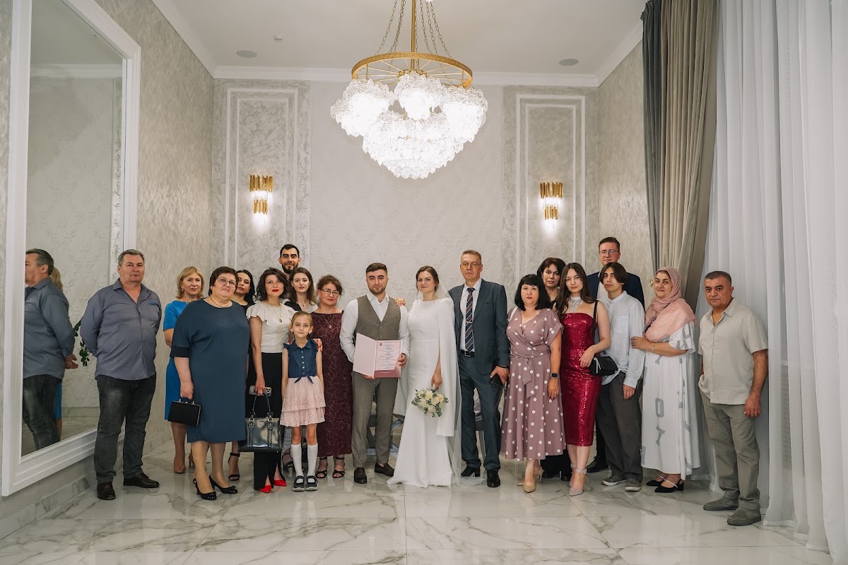 Мекан и Анастасия