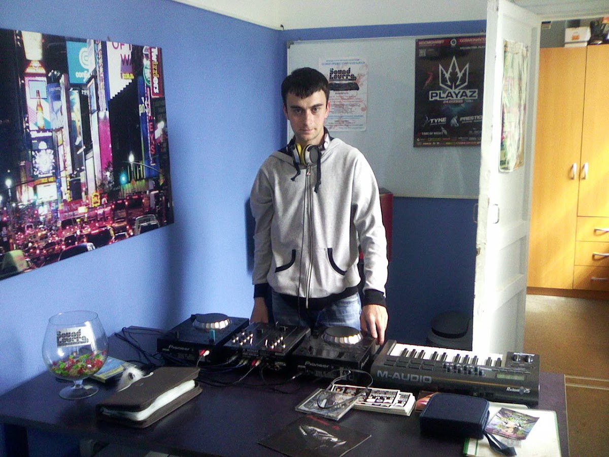 Dj Alex Waks