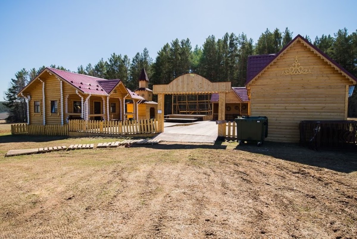 Подворье