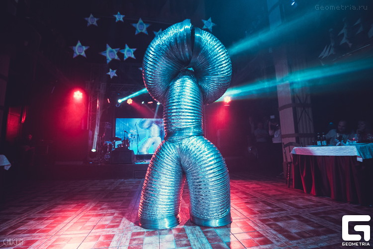 Alluminarium show — кадр 2 из 19