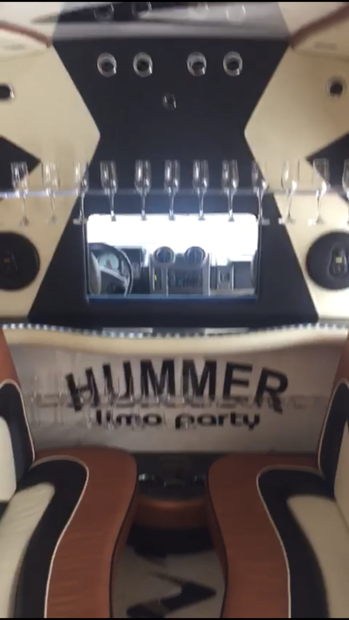 Hummer H2 MEGA — кадр 5 из 7