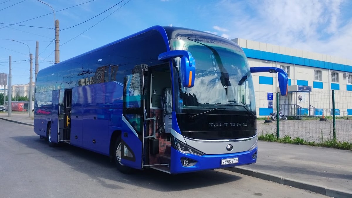 Yutong -54 места
