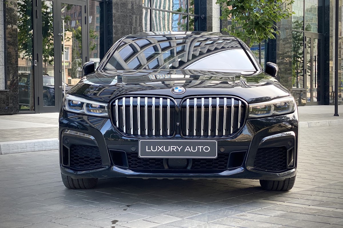 BMW 7 Series — кадр 4 из 19