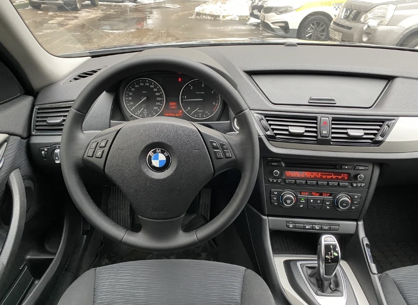 BMW X1