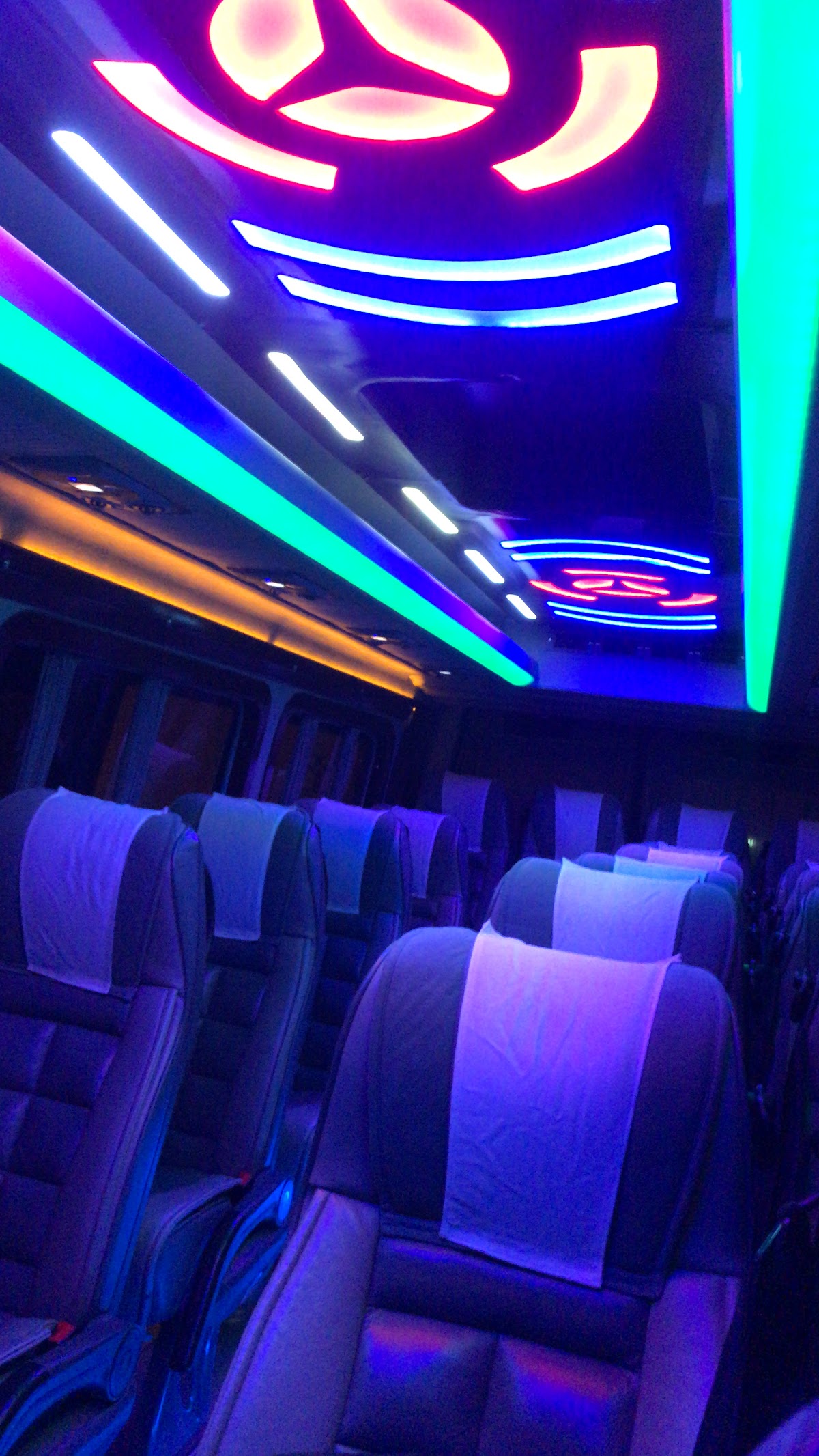 Mercedes Benz Sprinter (Мерседес спринтер) — кадр 3 из 7