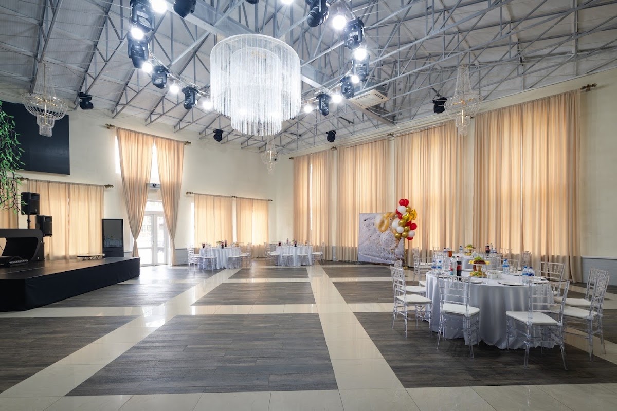 Большой зал