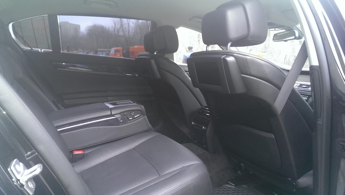 BMW 7 лонг