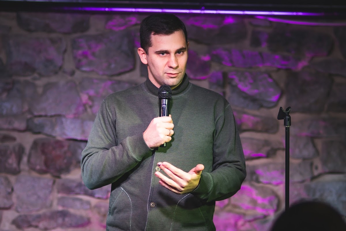 Stand-UP