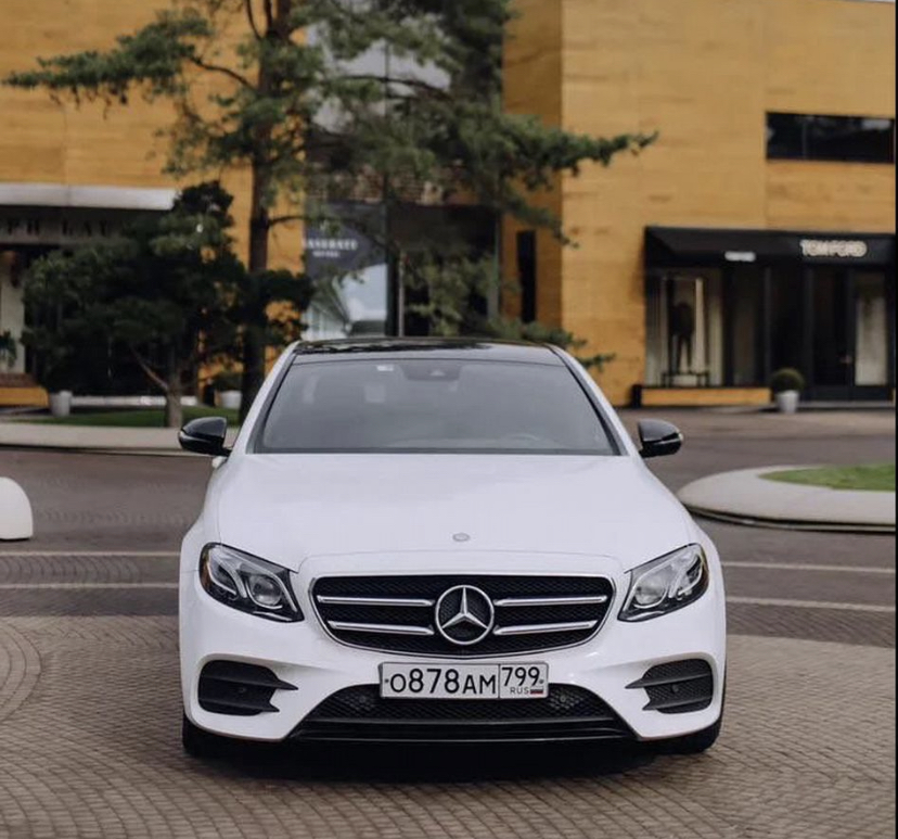 Mercedes-Benz E-Class W213 белая