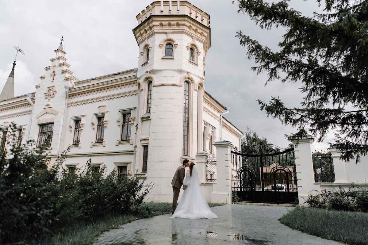 Полина и Бари