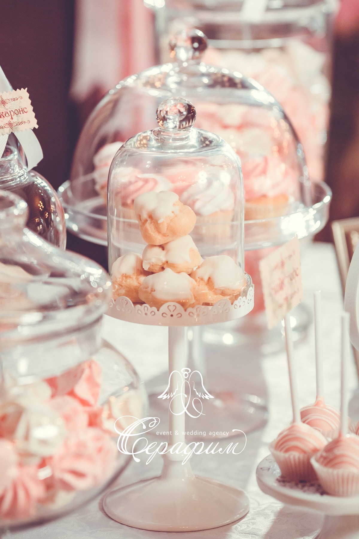 Rose and white wedding